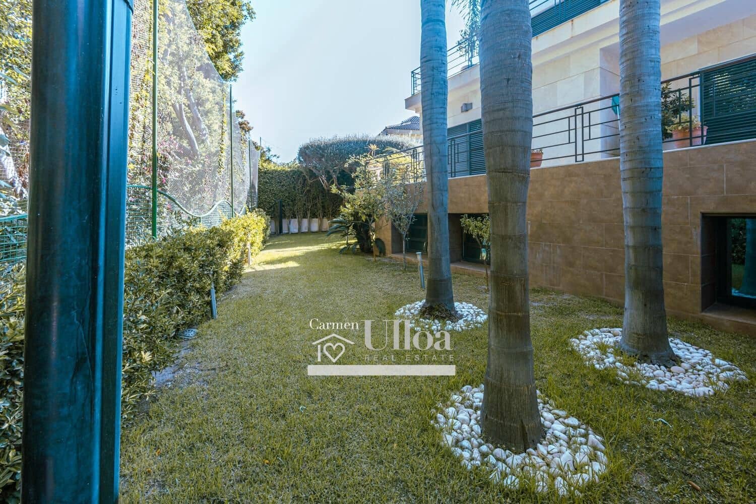 8 slaapkamer Villa te koop in Alicante stad met zwembad garage - € 3.000.000 (Ref: 7726562)