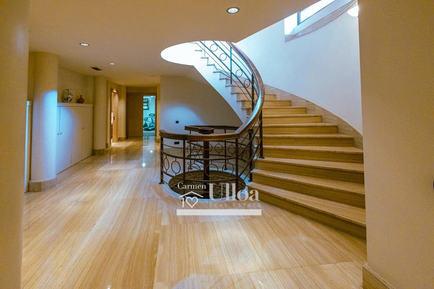 8 slaapkamer Villa te koop in Alicante stad met zwembad garage - € 3.000.000 (Ref: 7726562)