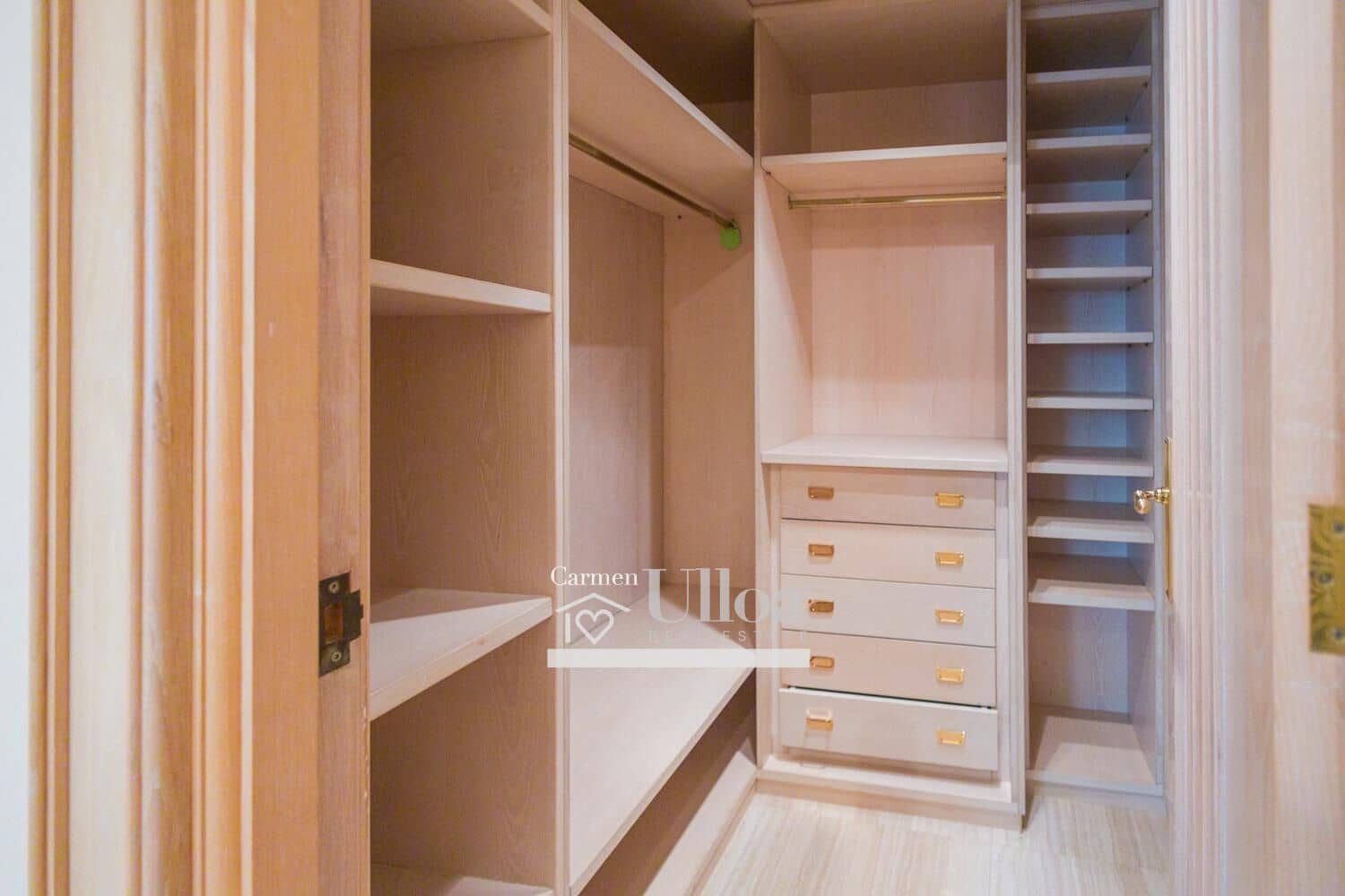 8 slaapkamer Villa te koop in Alicante stad met zwembad garage - € 3.000.000 (Ref: 7726562)