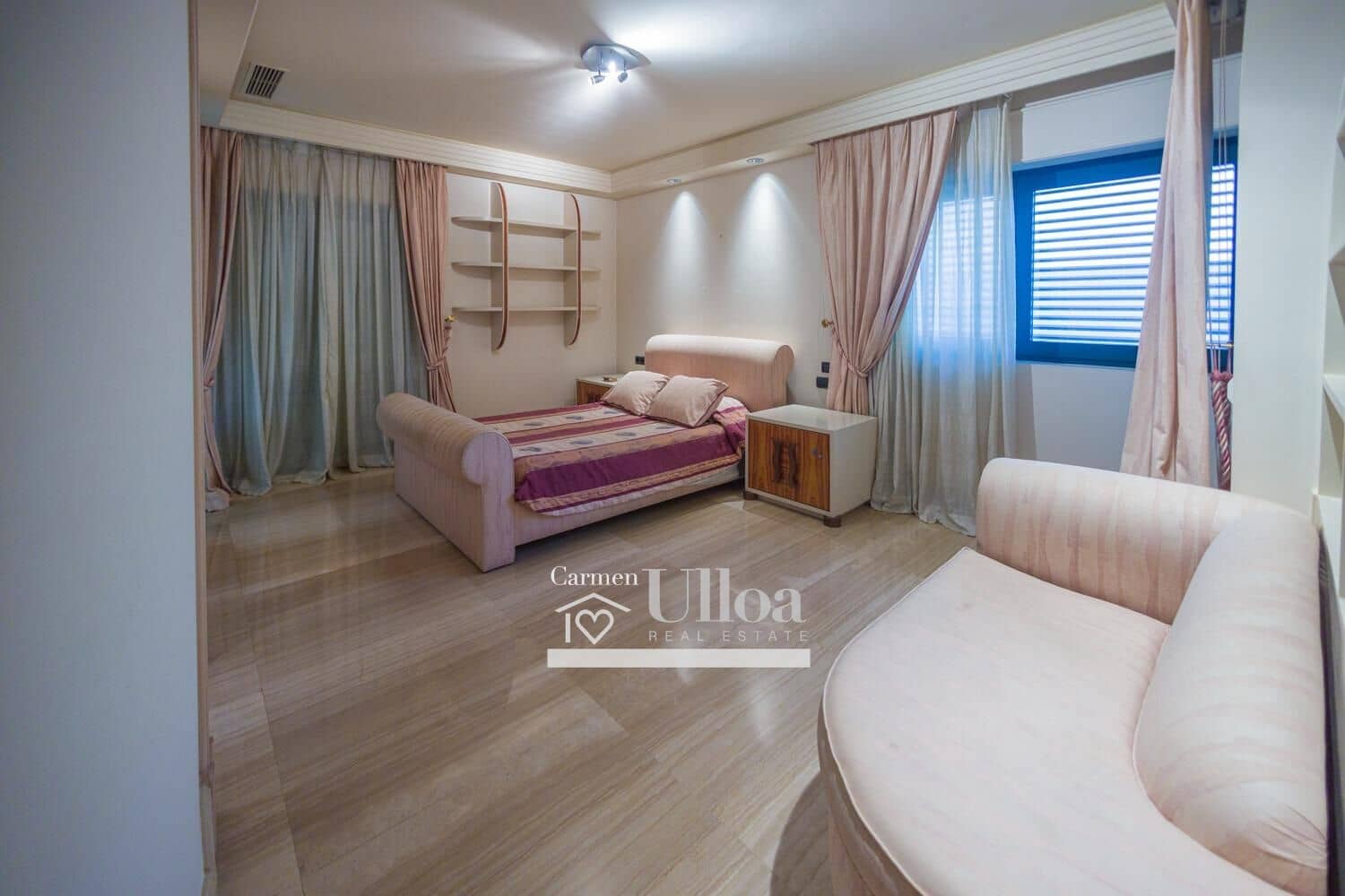 8 slaapkamer Villa te koop in Alicante stad met zwembad garage - € 3.000.000 (Ref: 7726562)