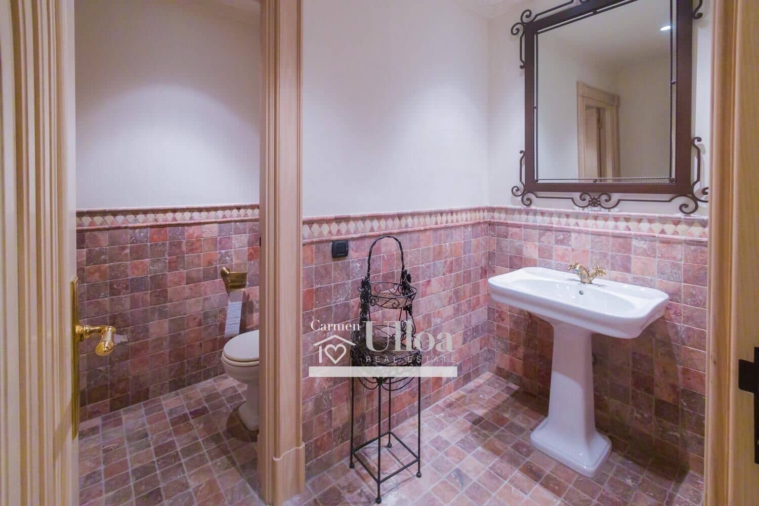 8 slaapkamer Villa te koop in Alicante stad met zwembad garage - € 3.000.000 (Ref: 7726562)