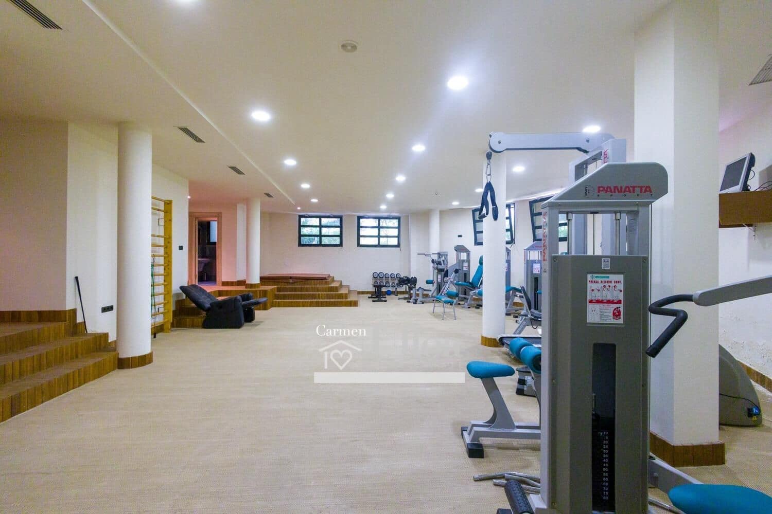 8 slaapkamer Villa te koop in Alicante stad met zwembad garage - € 3.000.000 (Ref: 7726562)