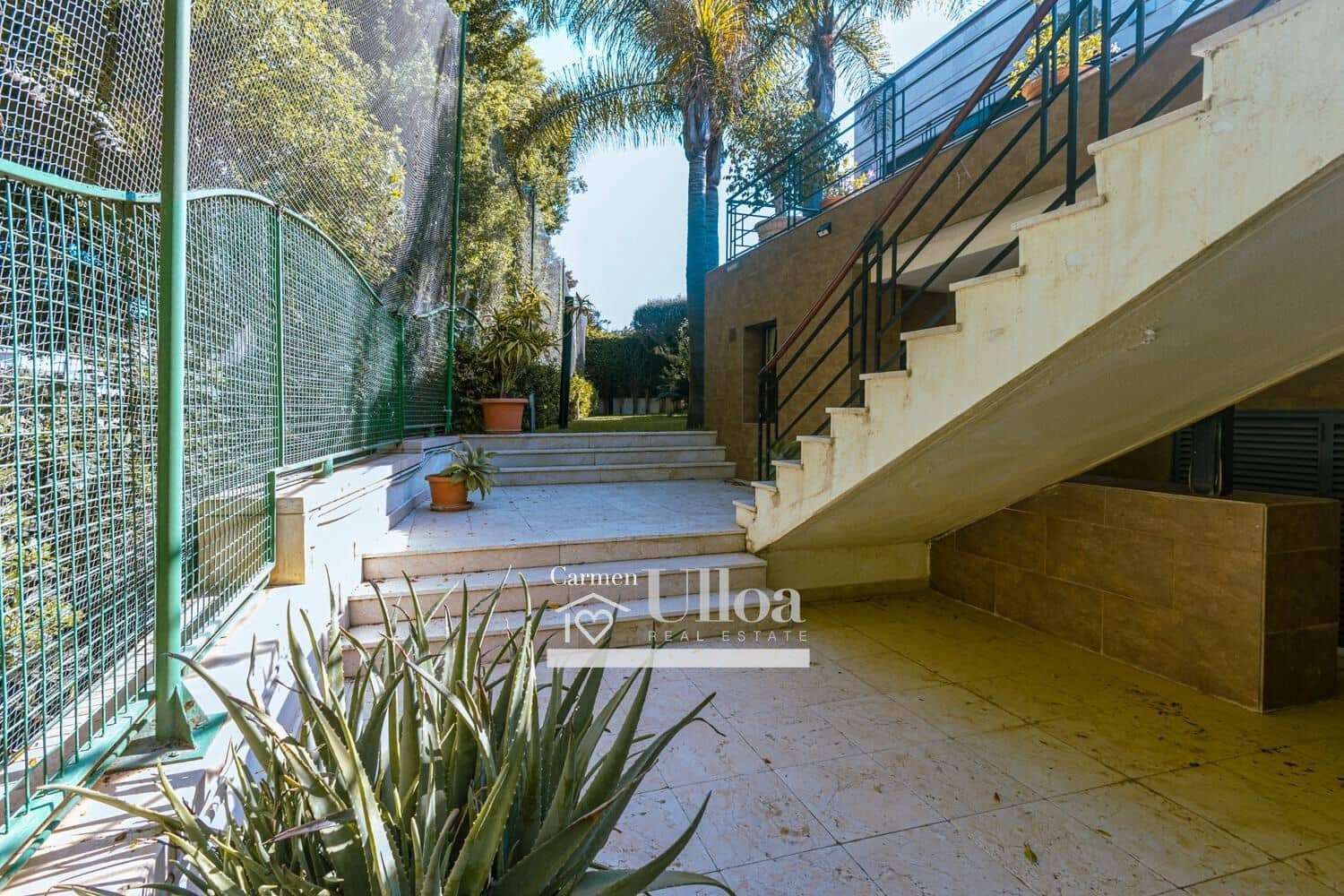 8 soveværelse Villa til salg i Alicante by med swimmingpool garage - € 3.000.000 (Ref: 7726562)