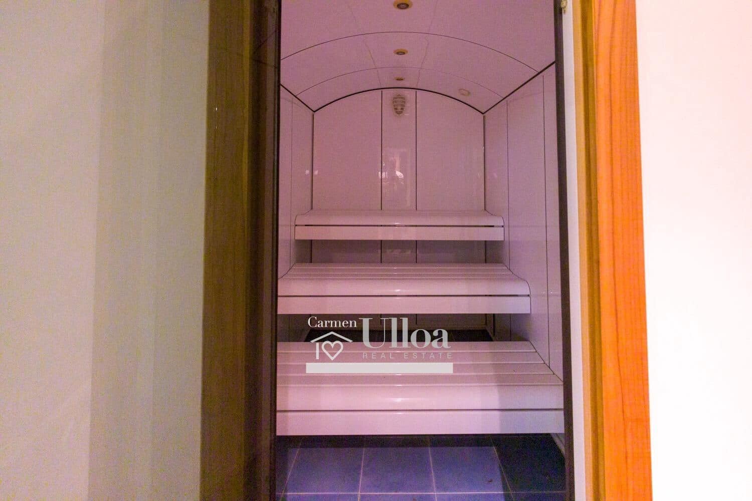 8 bedroom Villa for sale in Alicante / Alacant city with pool garage - € 3,000,000 (Ref: 7726562)