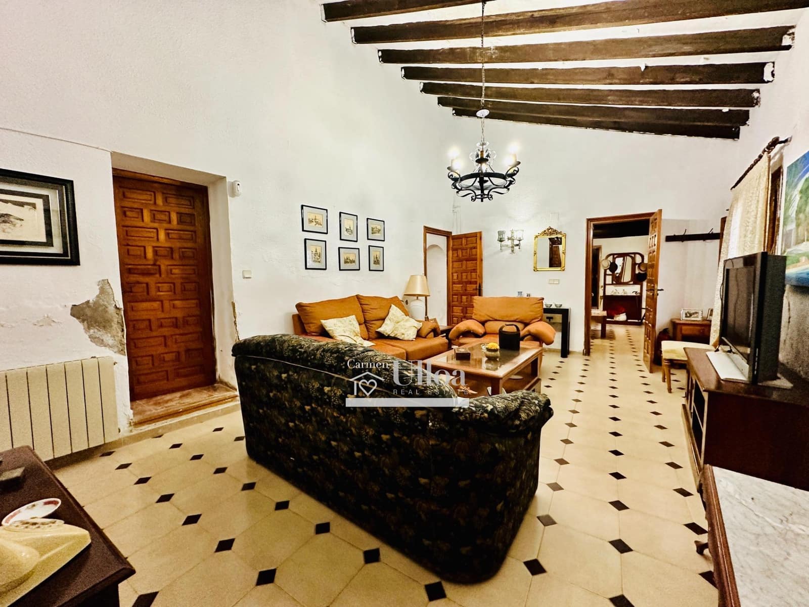 8 soverom Villa til salgs i San Vicente / Sant Vicent del Raspeig med svømmebasseng garasje - € 1 100 000 (Ref: 8109973)