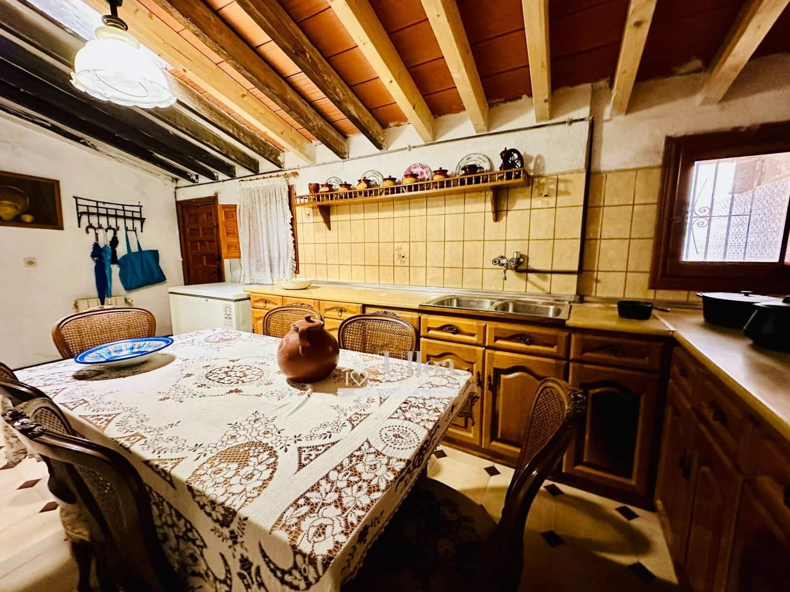 8 makuuhuone Huvila myytävänä paikassa San Vicente / Sant Vicent del Raspeig mukana uima-altaan 
autotalli - 1 100 000 € (Ref: 8109973)