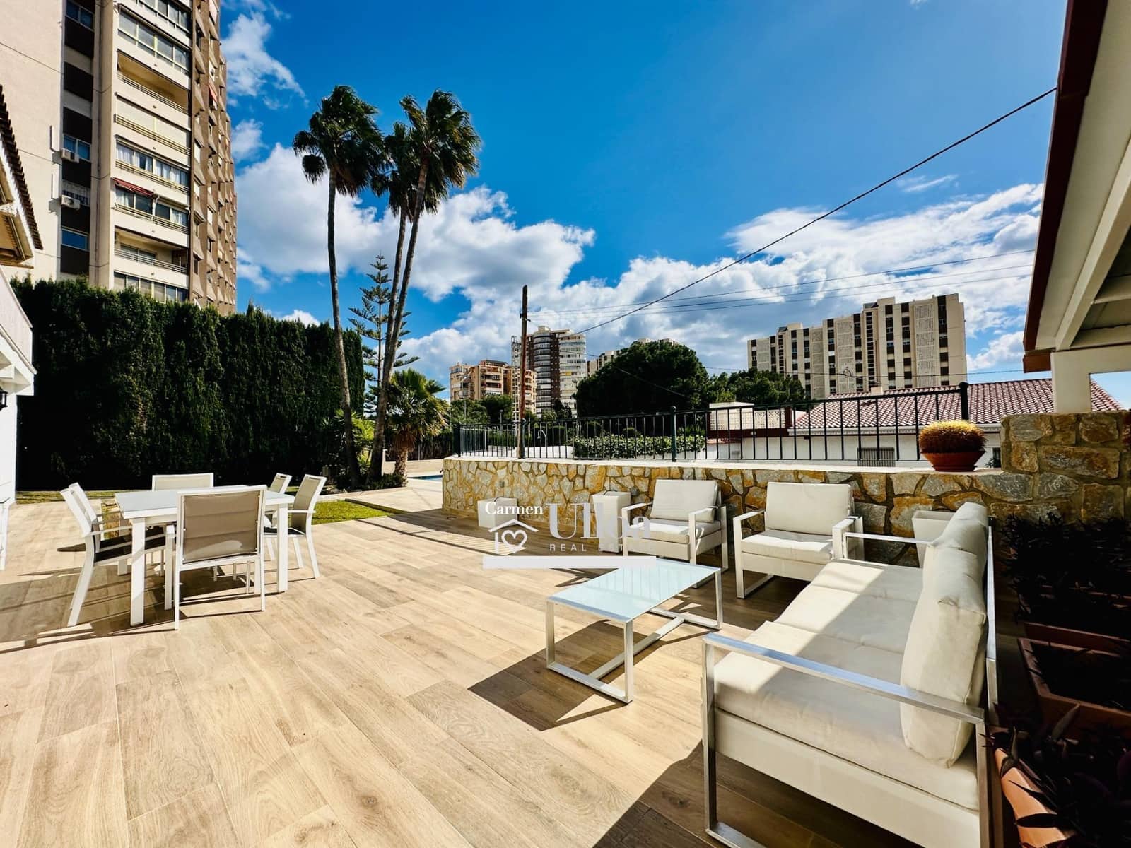 7 soverom Villa til salgs i Playa de San Juan med svømmebasseng garasje - € 1 590 000 (Ref: 8130067)