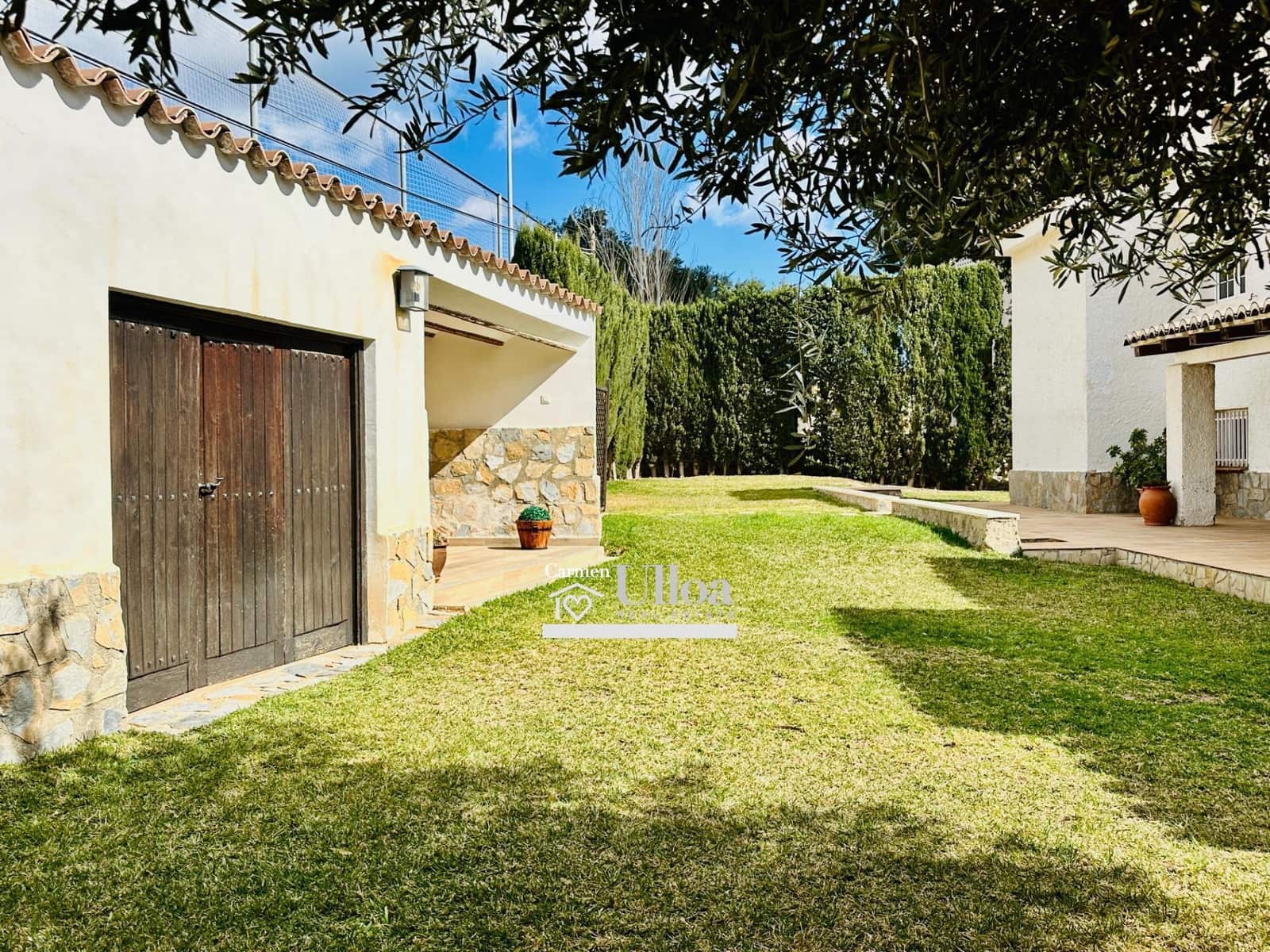 7 soverom Villa til salgs i Playa de San Juan med svømmebasseng garasje - € 1 590 000 (Ref: 8130067)