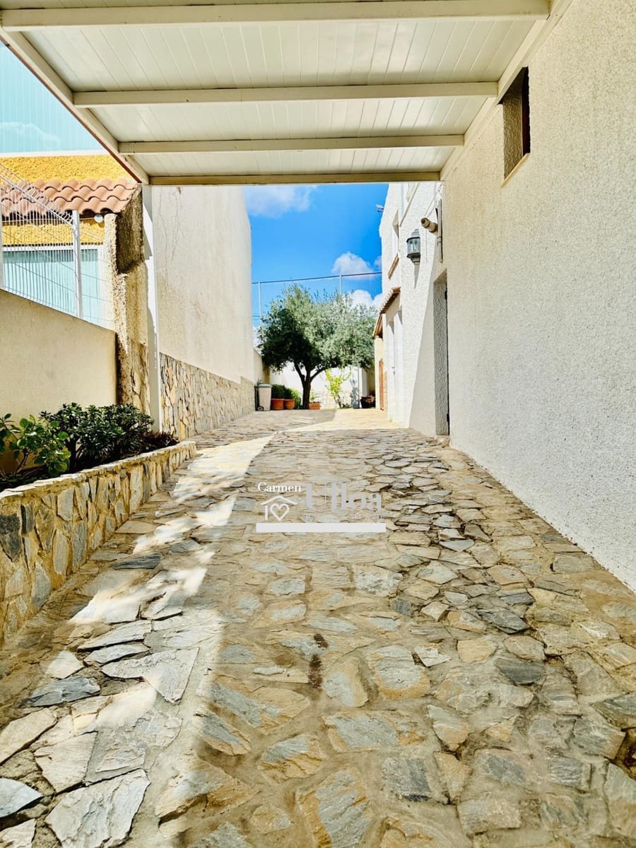 7 bedroom Villa for sale in Playa de San Juan with pool garage - € 1,590,000 (Ref: 8130067)