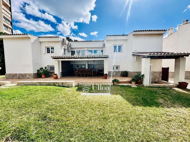 7 soveværelse Villa til salg i Playa de San Juan, Alicante by med swimmingpool garage - € 1.590.000 (Ref: 8130067)