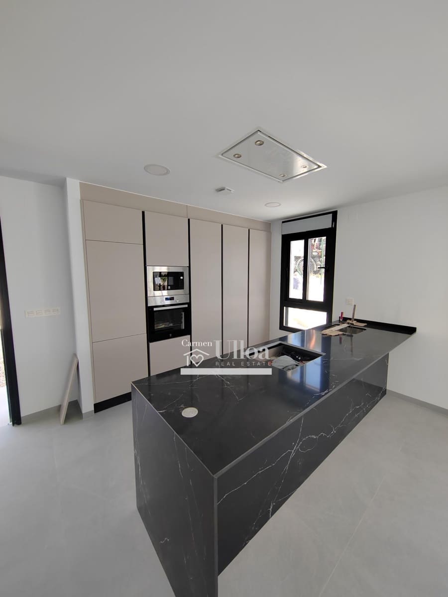 3 chambre Villa/Maison à vendre à Busot avec piscine garage - 590 000 € (Ref: 8183871)