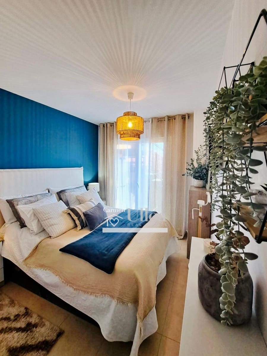 2 soveværelse Penthouse til salg i Playa de San Juan med swimmingpool garage - € 476.000 (Ref: 8370791)