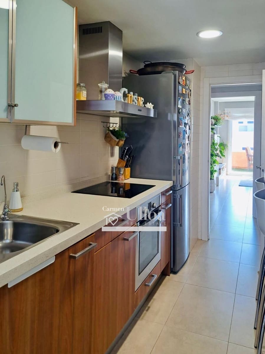 2 sovrum Takvåning till salu i Alicante stad med pool garage - 476 000 € (Ref: 8370791)