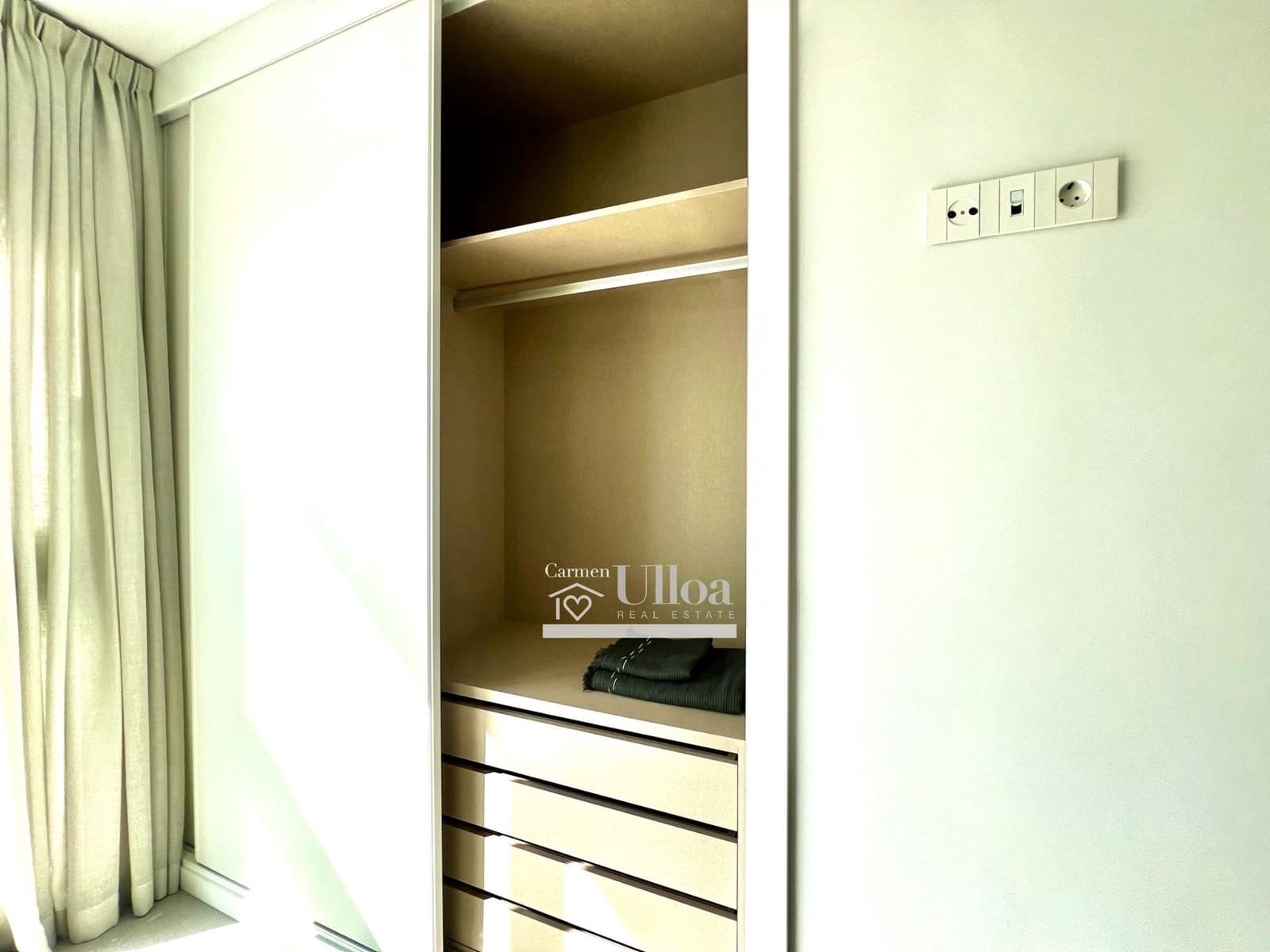 Chalet de 3 habitaciones en Muchamiel / Mutxamel en venta con piscina - 495.000 € (Ref: 8382834)