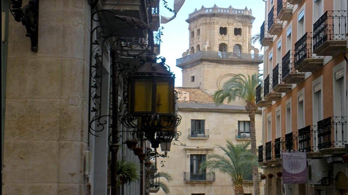 4 makuuhuone Asunto myytävänä paikassa Alicante kaupunki - 565 000 € (Ref: 8474054)