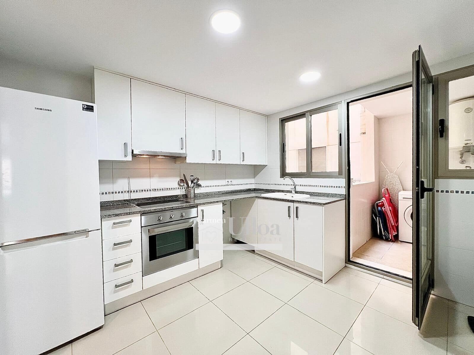 3 bedroom Flat for sale in El Campello with pool garage - € 400,000 (Ref: 8493907)