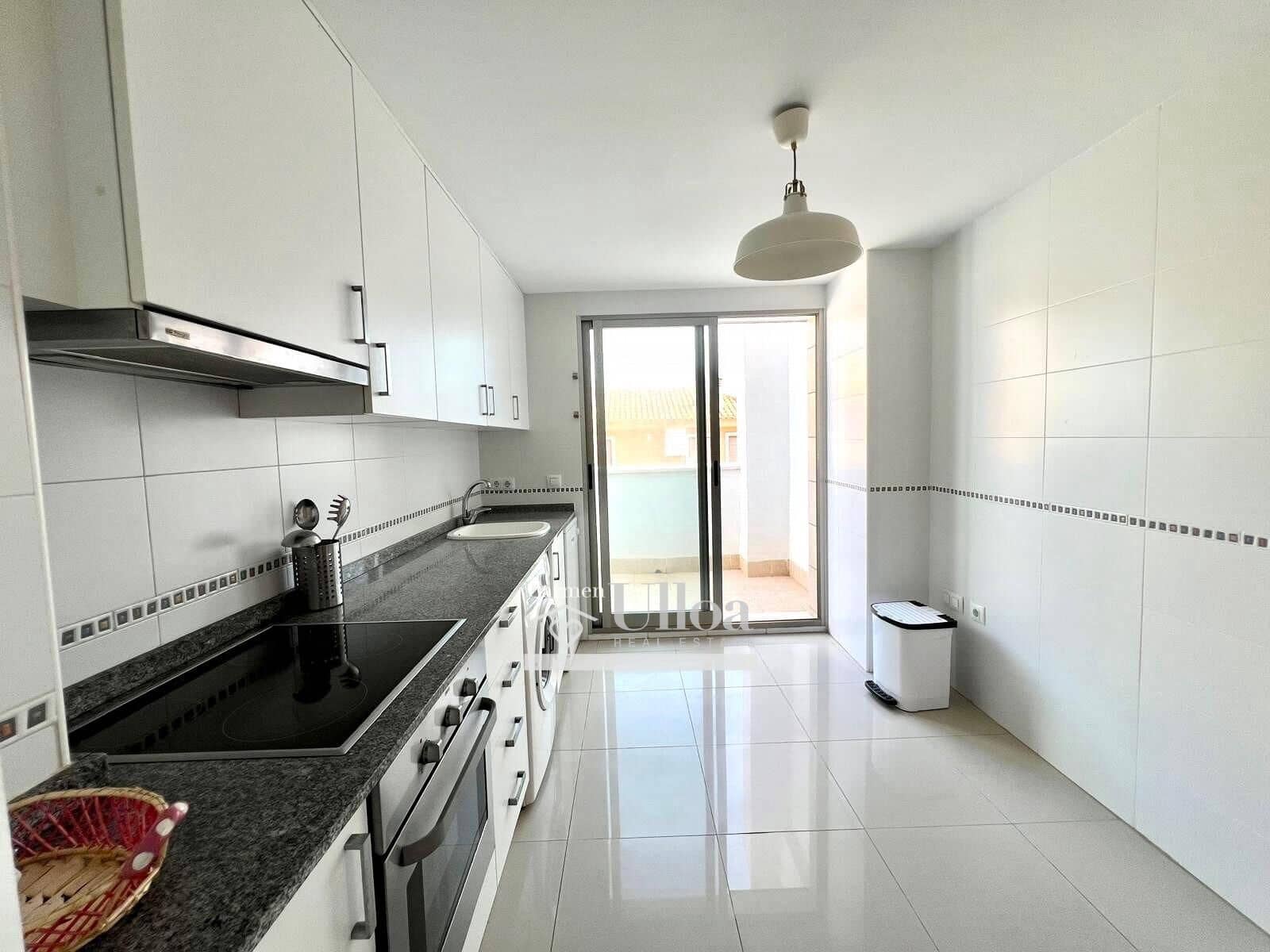 2 soverom Leilighet til salgs i El Campello med svømmebasseng garasje - € 480 000 (Ref: 8493912)