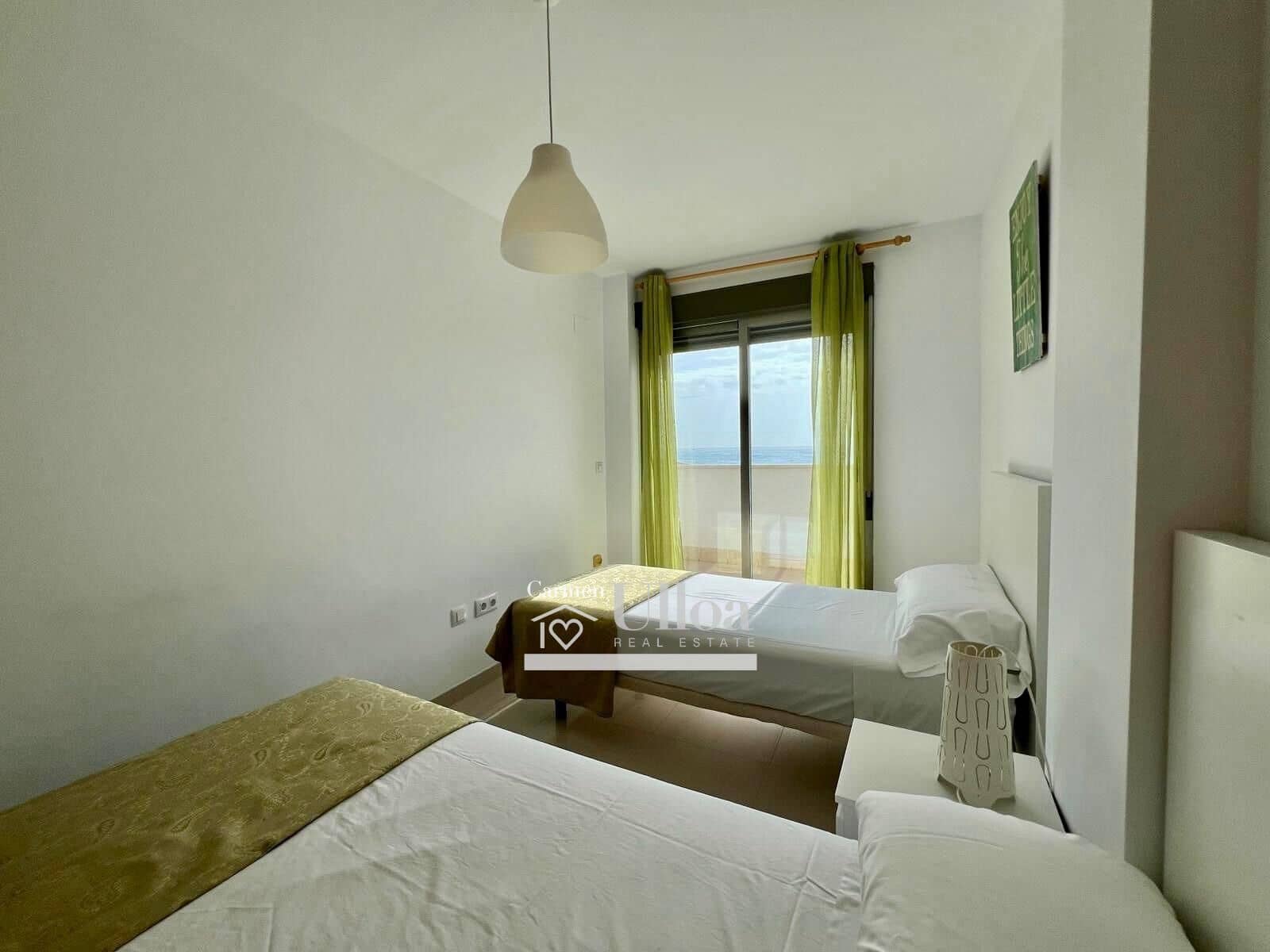 2 soverom Leilighet til salgs i El Campello med svømmebasseng garasje - € 480 000 (Ref: 8493912)