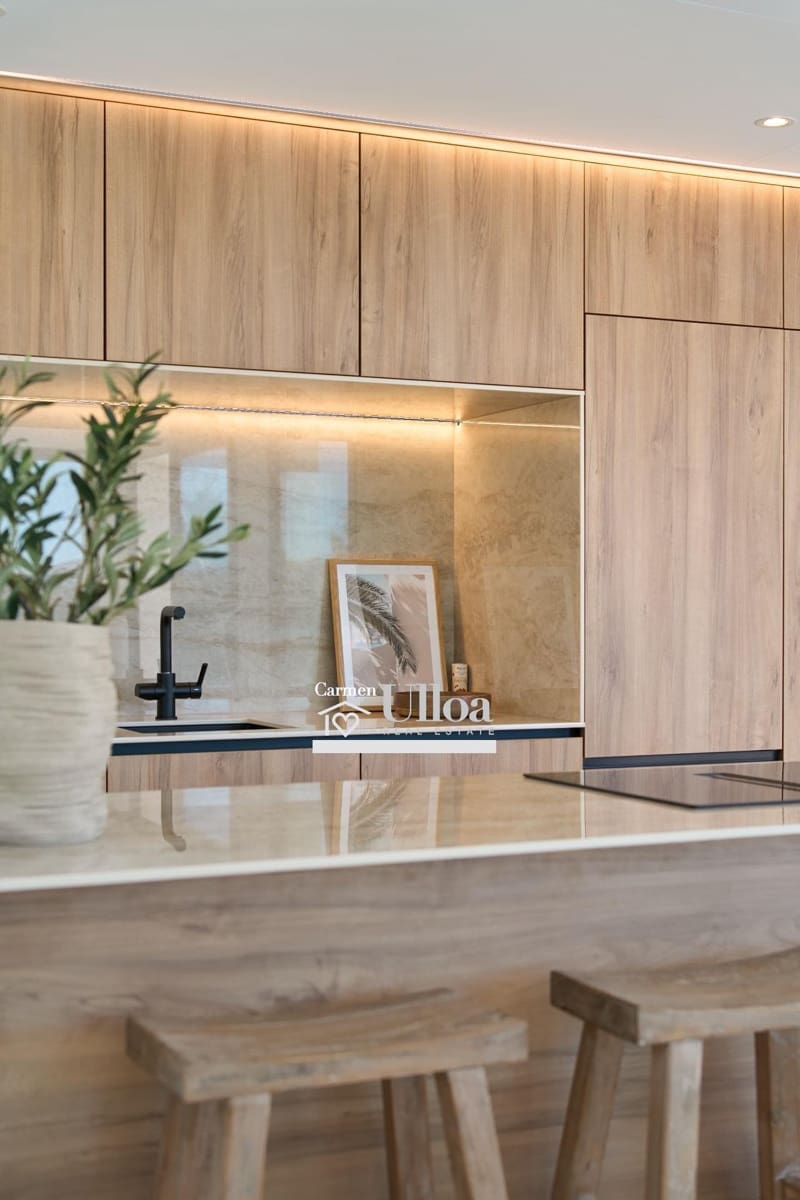 Chalet de 3 habitaciones en Alfaz del Pi / L'Alfàs del Pi en venta con piscina - 770.000 € (Ref: 8534088)