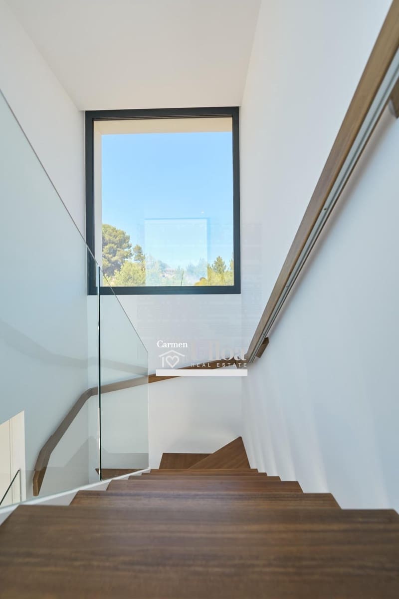 Chalet de 3 habitaciones en Alfaz del Pi / L'Alfàs del Pi en venta con piscina - 770.000 € (Ref: 8534088)