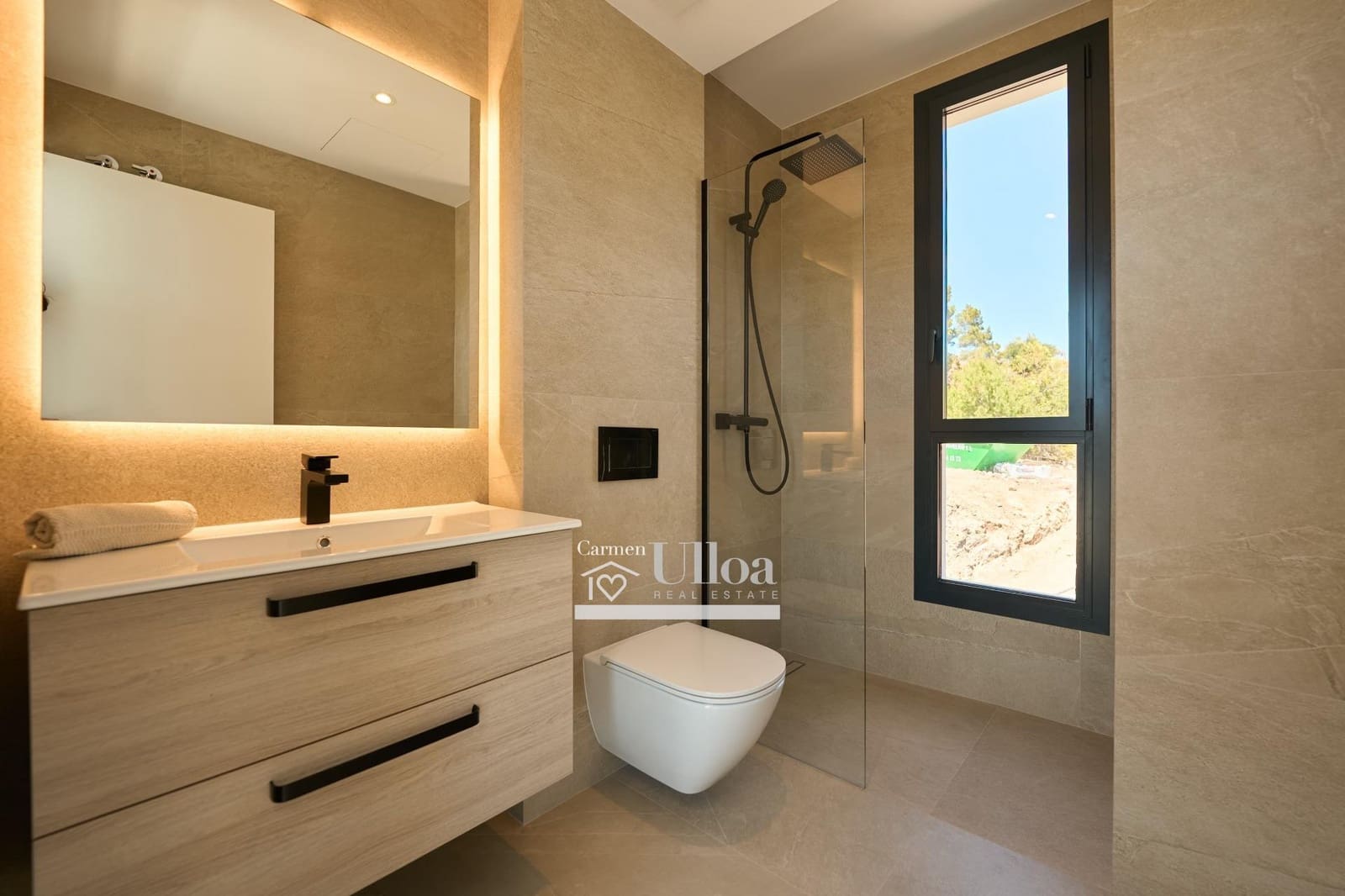 3 soveværelse Villa til salg i Alfaz del Pi / L'Alfas del Pi med swimmingpool - € 760.000 (Ref: 8534090)