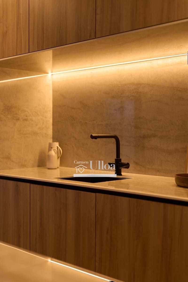 3 bedroom Villa for sale in Alfaz del Pi / L'Alfas del Pi with pool - € 760,000 (Ref: 8534090)