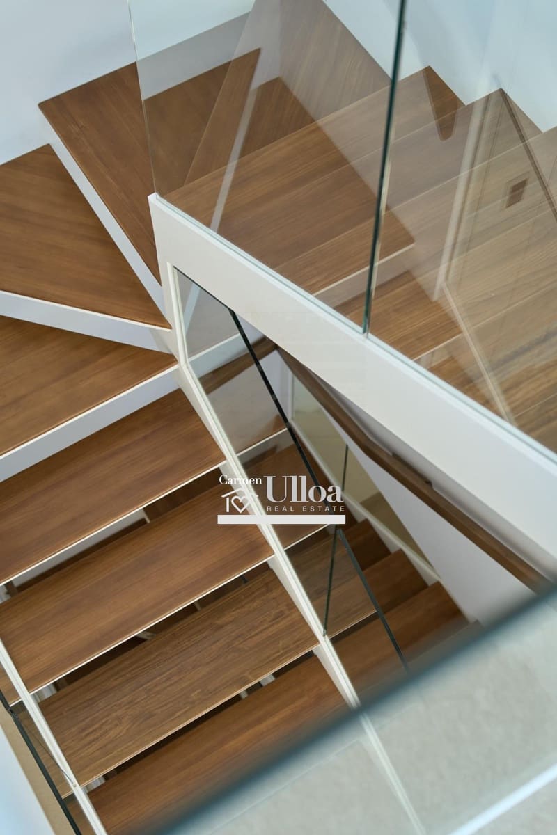 Chalet de 3 habitaciones en Alfaz del Pi / L'Alfàs del Pi en venta con piscina - 790.000 € (Ref: 8534091)