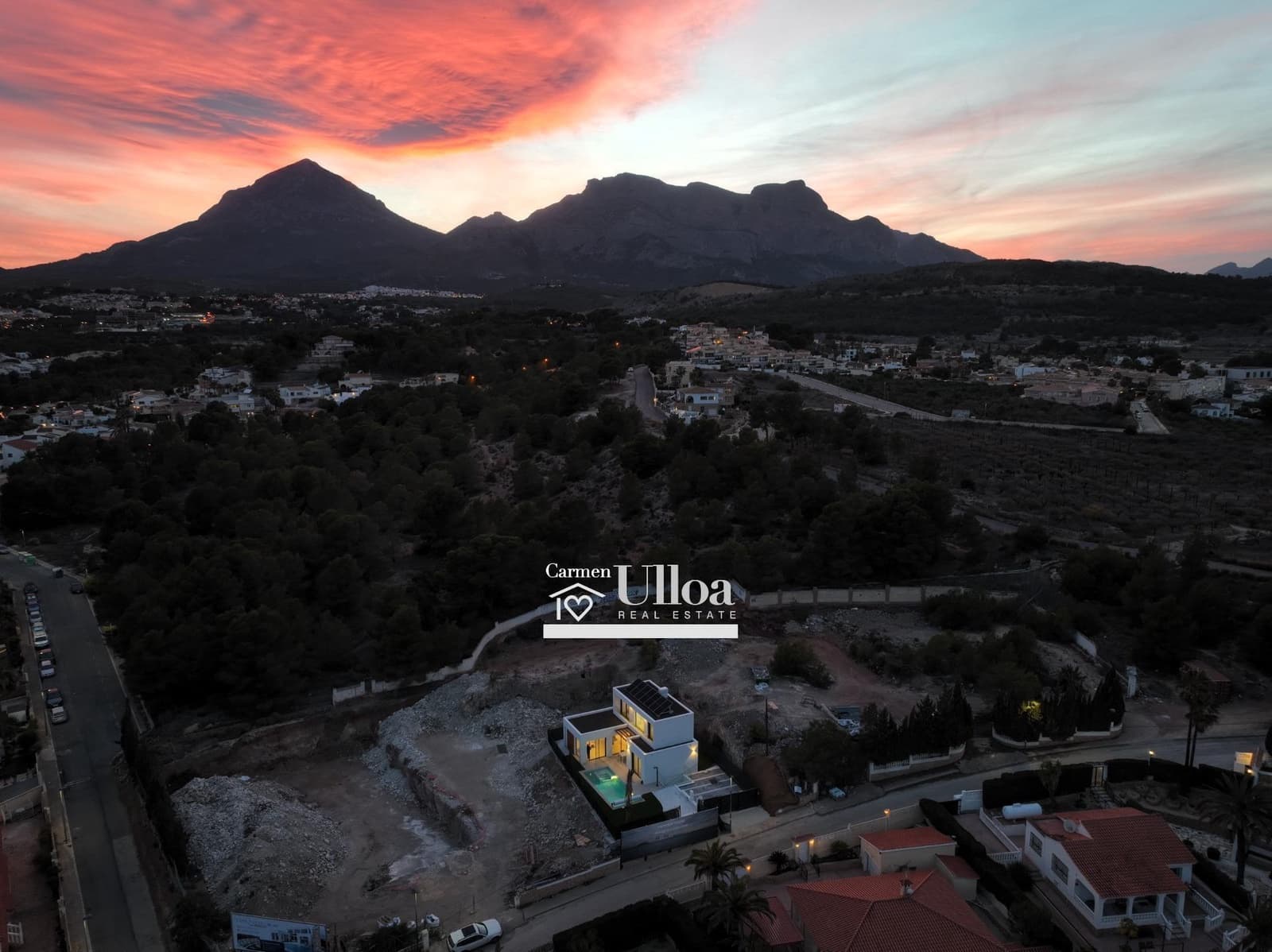 3 bedroom Villa for sale in Alfaz del Pi / L'Alfas del Pi with pool - € 790,000 (Ref: 8534091)