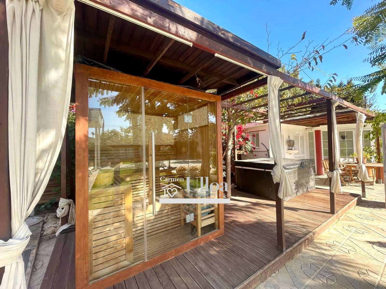 3 slaapkamer Villa te koop in La Font met zwembad garage - € 750.000 (Ref: 8676009)