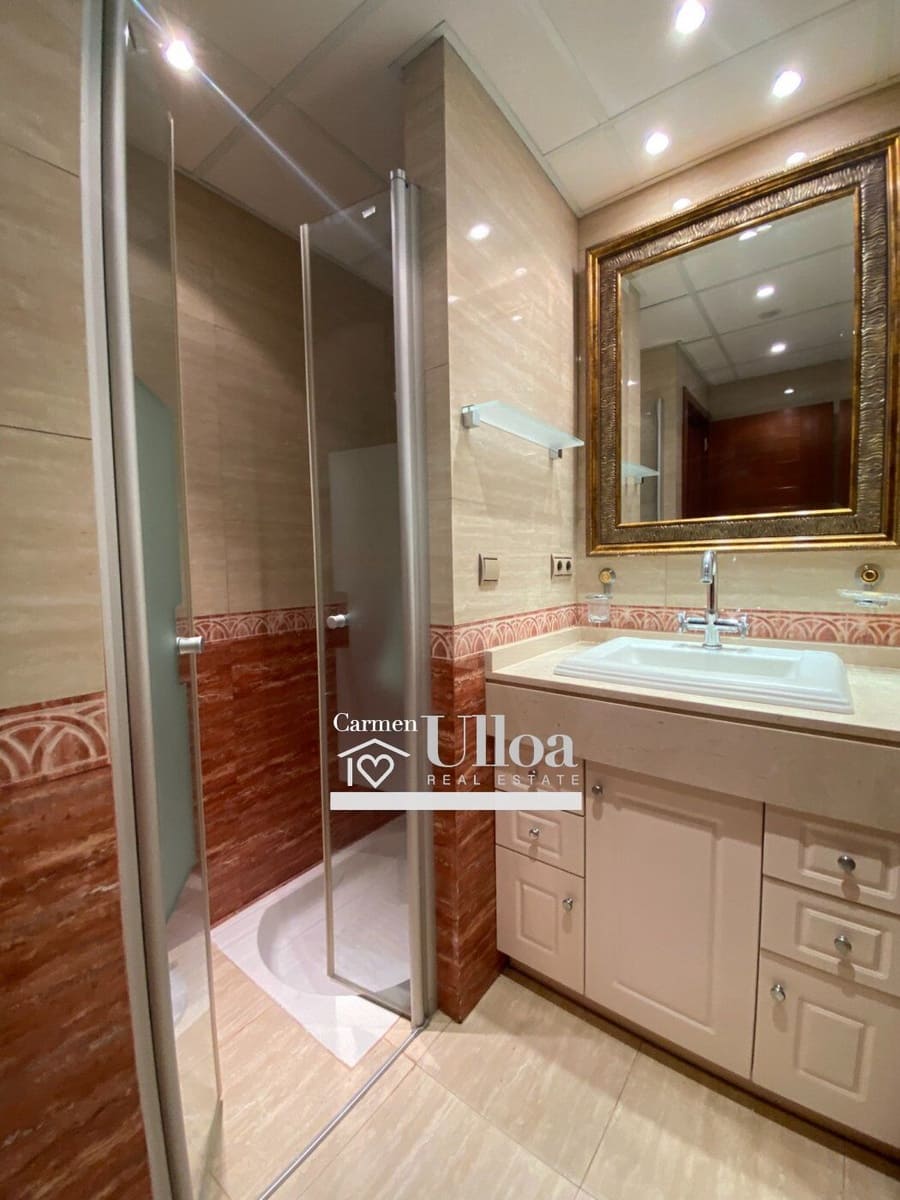 7 slaapkamer Rijtjeshuis te koop in Playa de San Juan met zwembad garage - € 1.145.000 (Ref: 8813030)