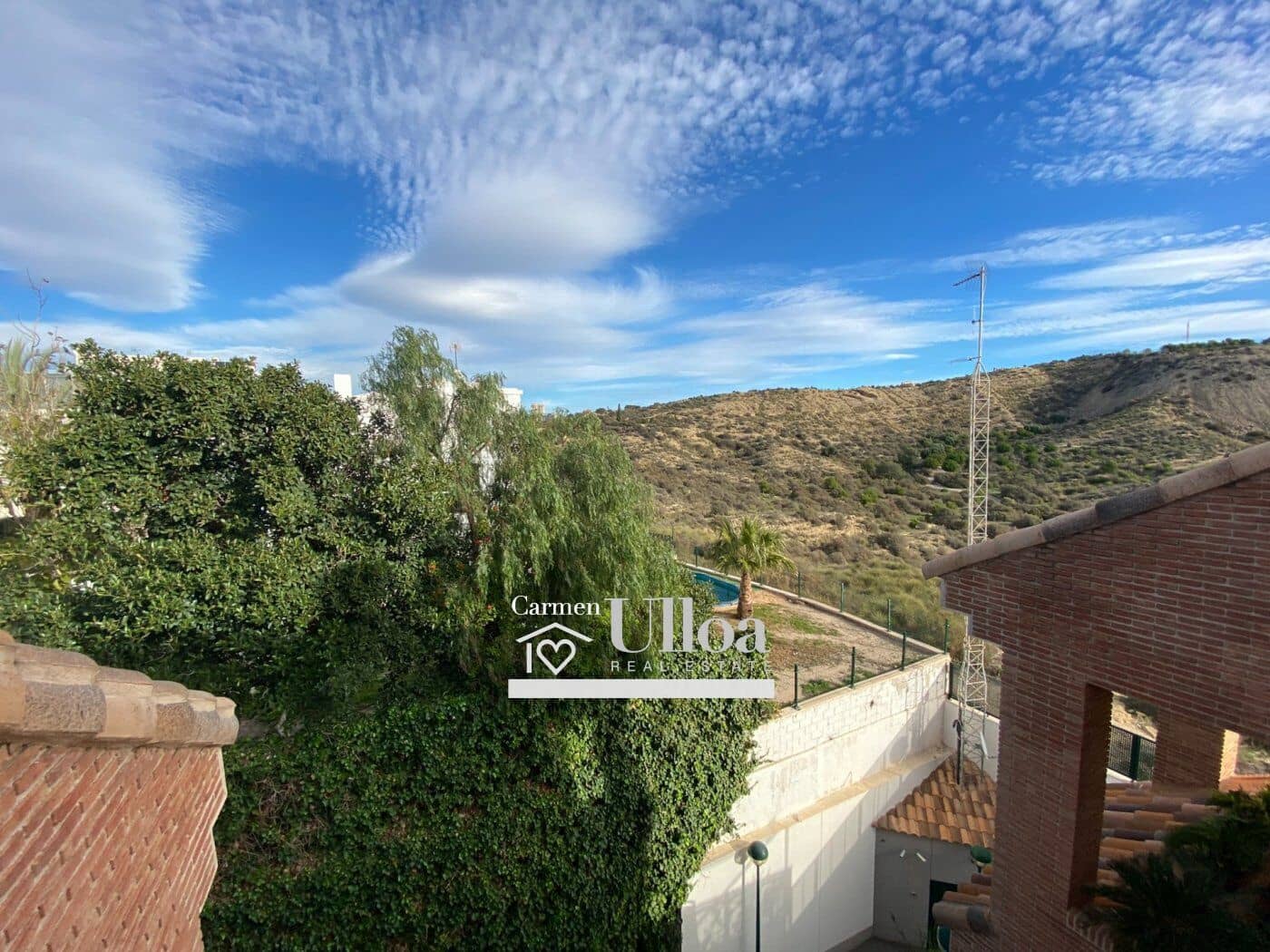 7 bedroom Terraced Villa for sale in Playa de San Juan with pool garage - € 1,145,000 (Ref: 8813030)