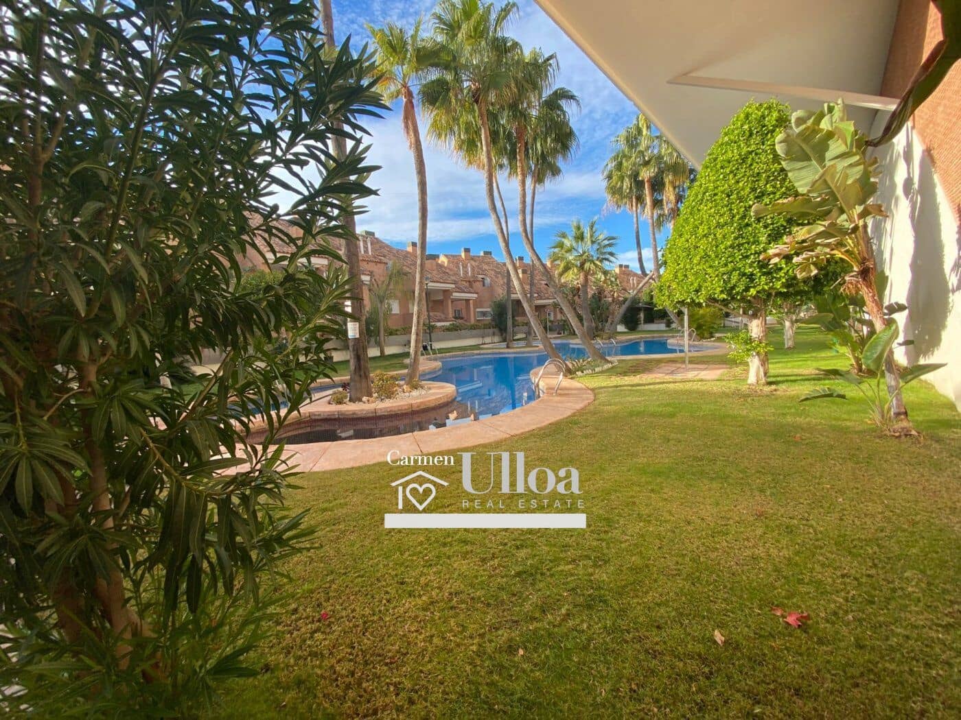 Adosado de 7 habitaciones en Playa de San Juan en venta con piscina garaje - 1.145.000 € (Ref: 8813030)