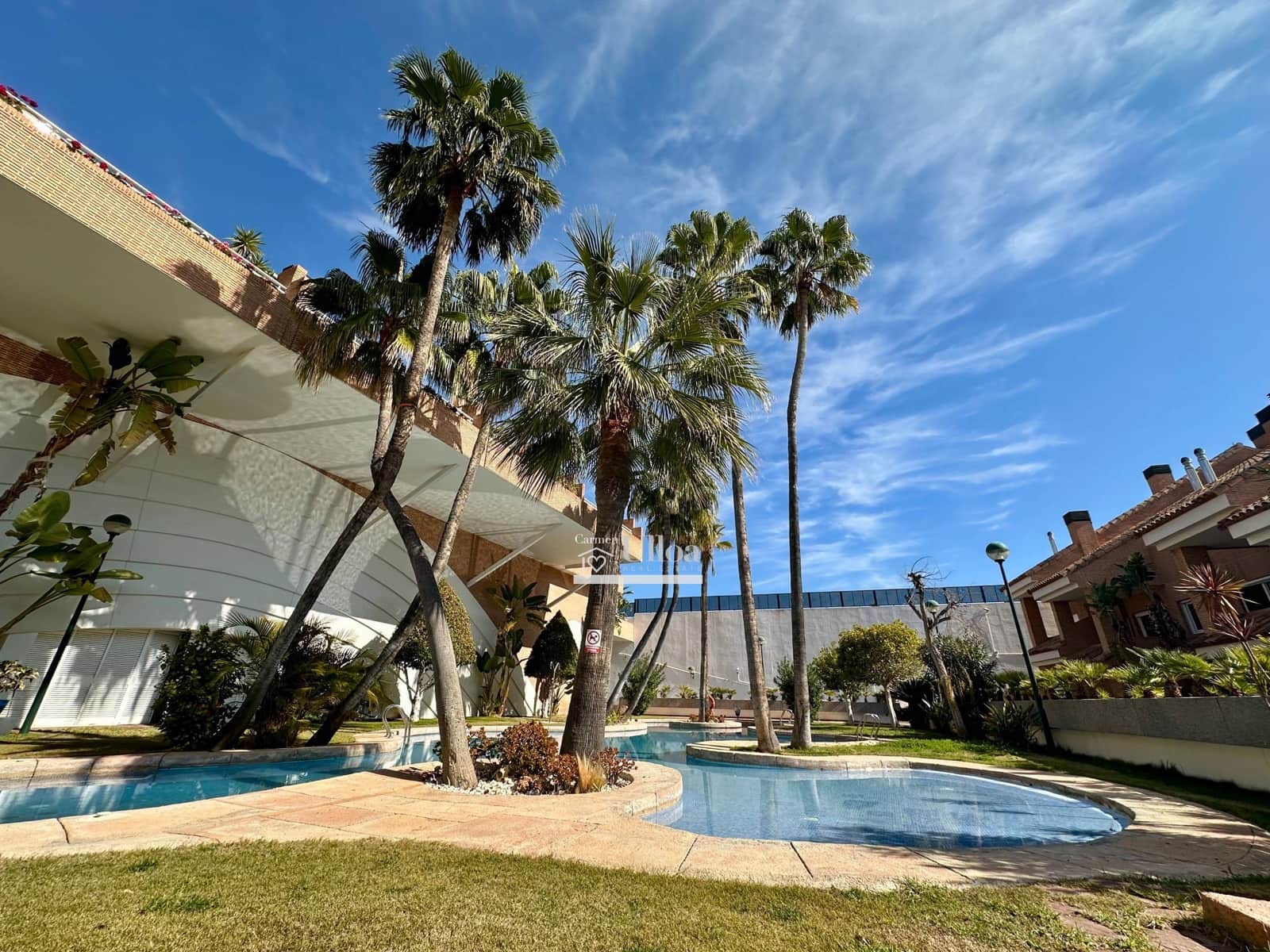 Adosado de 7 habitaciones en Playa de San Juan en venta con piscina garaje - 1.145.000 € (Ref: 8813030)