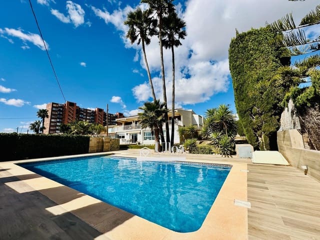 7 soverom Villa til salgs i Playa de San Juan, Alicante by med svømmebasseng garasje - € 1 590 000 (Ref: 8849802)