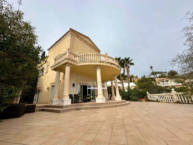 6 soveværelse Villa til salg i Coveta Fuma, El Campello med swimmingpool garage - € 950.000 (Ref: 8851698)