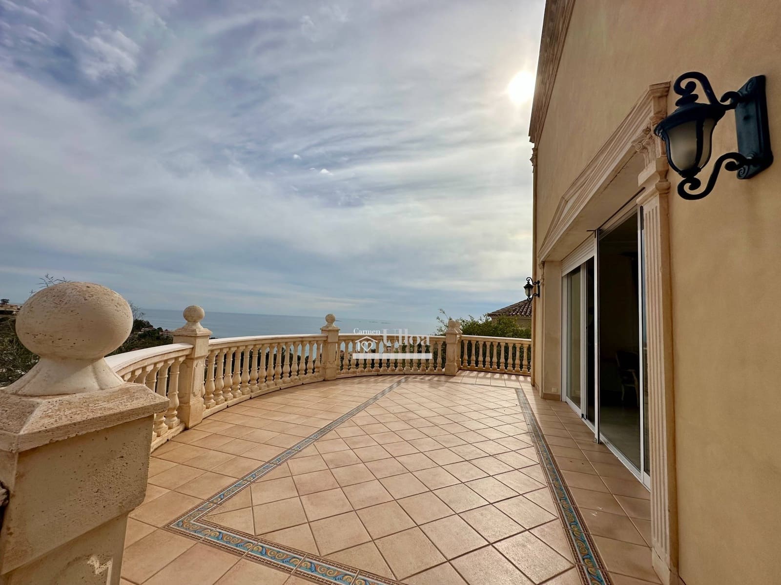 6 soverom Villa til salgs i Coveta Fuma med svømmebasseng garasje - € 950 000 (Ref: 8851698)