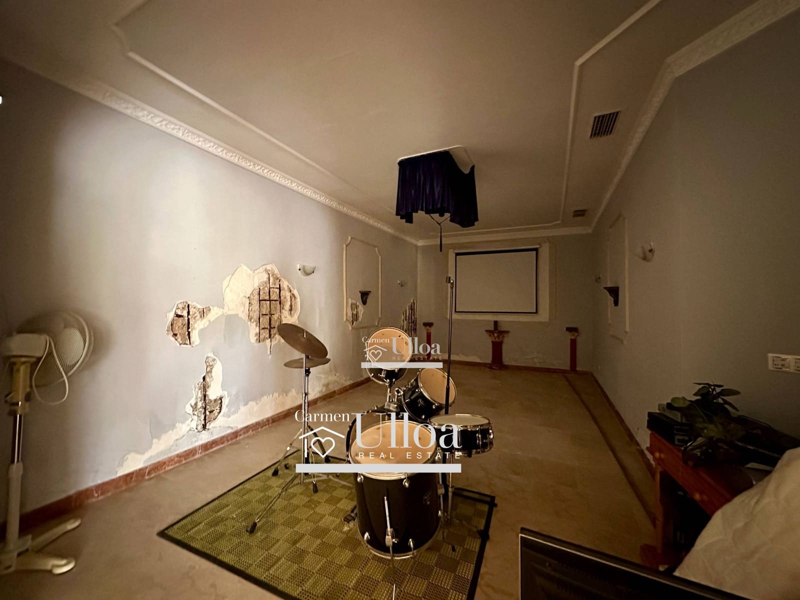 6 soverom Villa til salgs i Coveta Fuma med svømmebasseng garasje - € 950 000 (Ref: 8851698)