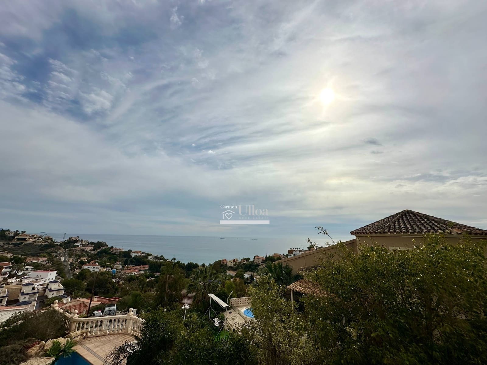 6 makuuhuone Huvila myytävänä paikassa Coveta Fuma mukana uima-altaan 
autotalli - 950 000 € (Ref: 8851698)