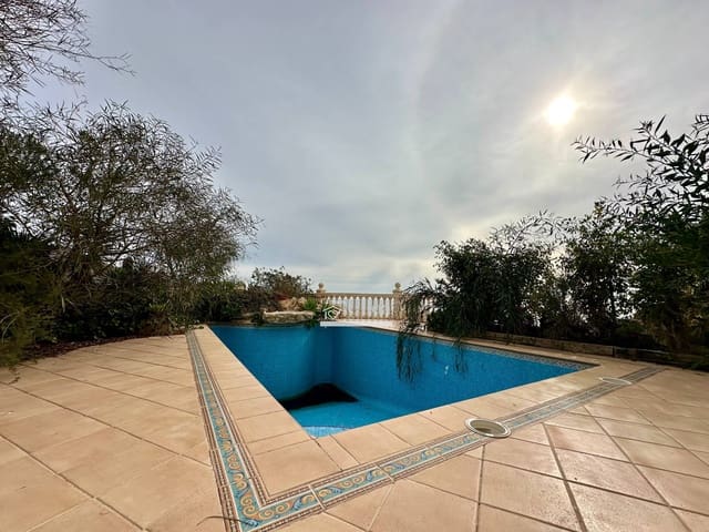 Chalet de 6 habitaciones en Coveta Fuma, El Campello en venta con piscina garaje - 950.000 € (Ref: 8851698)