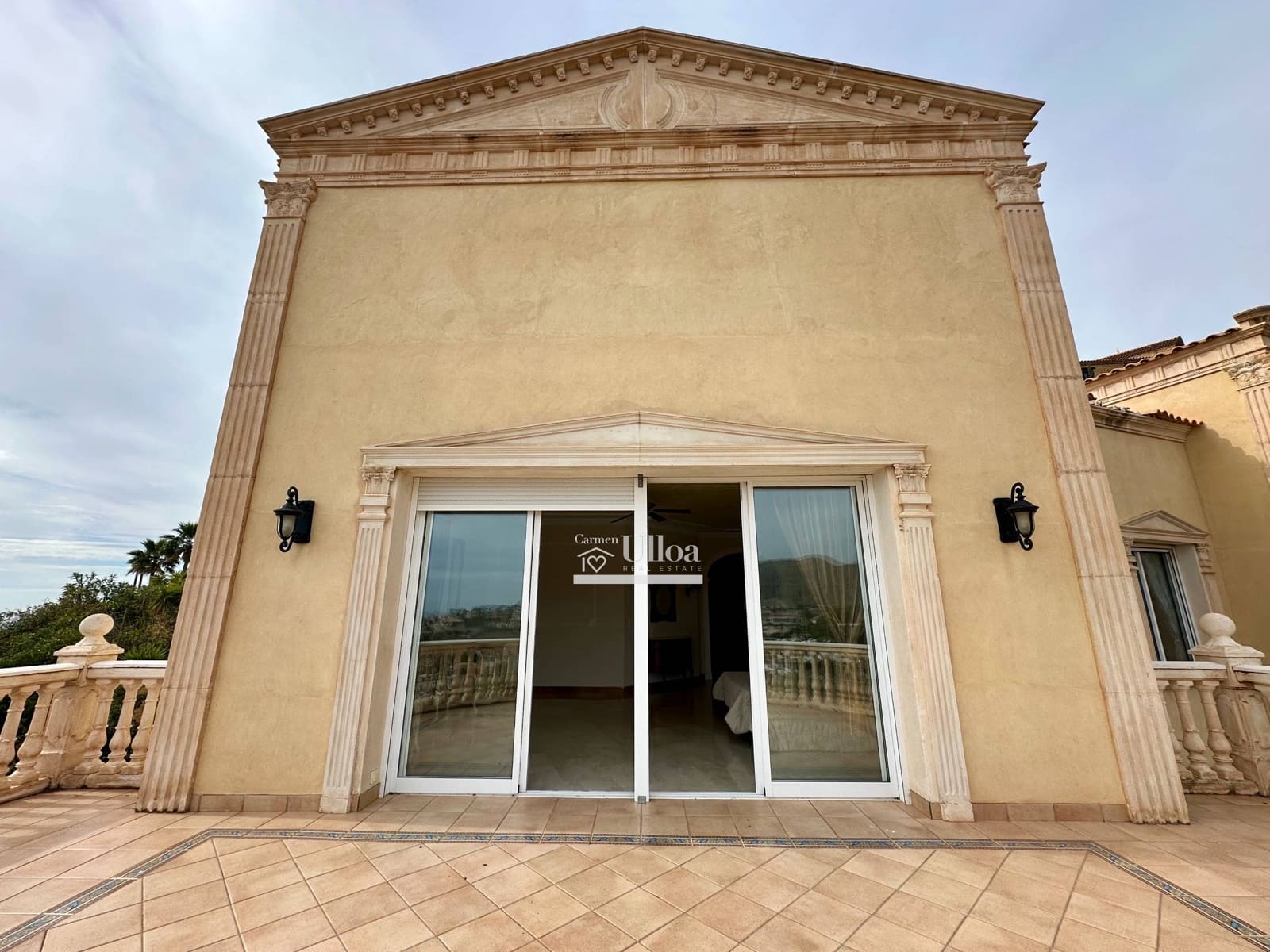 6 soverom Villa til salgs i Coveta Fuma med svømmebasseng garasje - € 950 000 (Ref: 8851698)