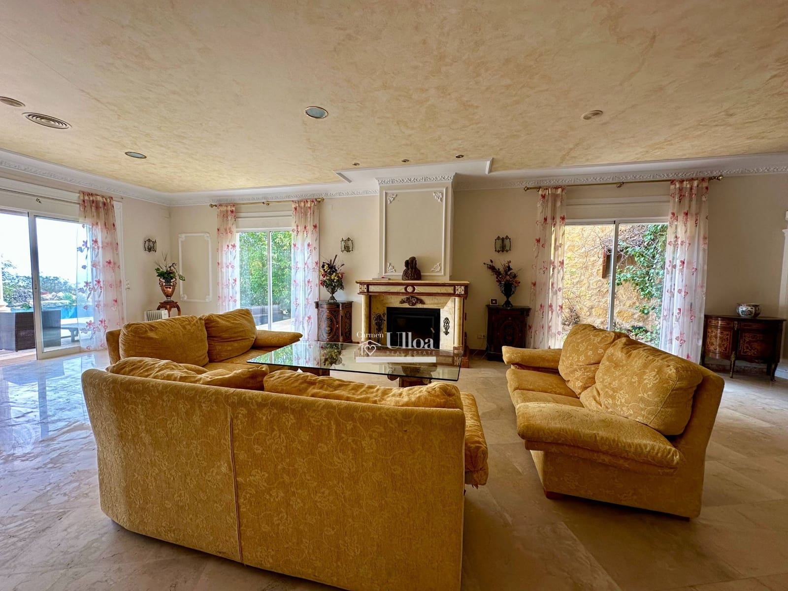 6 soverom Villa til salgs i Coveta Fuma med svømmebasseng garasje - € 950 000 (Ref: 8851698)