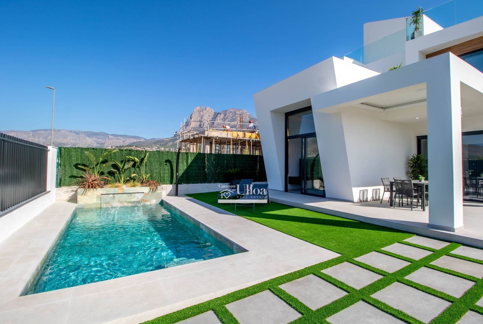 3 bedroom Villa for sale in Finestrat with garage - € 549,000 (Ref: 8865137)