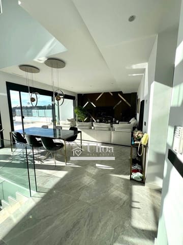 3 makuuhuone Huvila myytävänä paikassa Finestrat mukana uima-altaan - 1 550 000 € (Ref: 8880166)