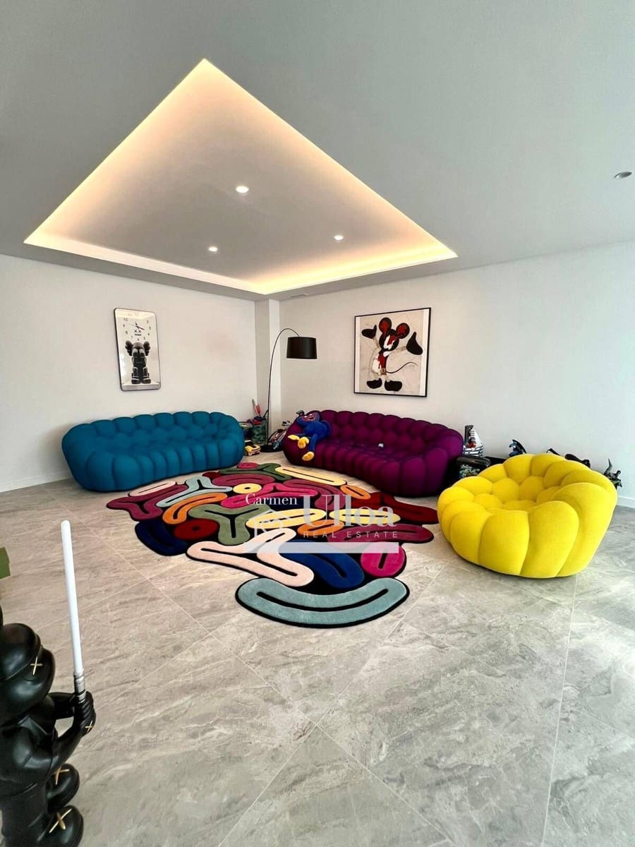 3 bedroom Villa for sale in Finestrat with pool - € 1,550,000 (Ref: 8880166)