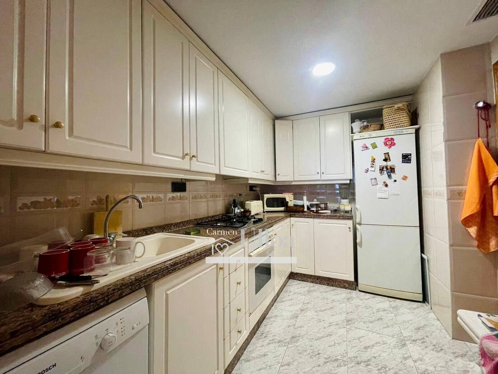 5 bedroom Flat for sale in Playa de San Juan with pool garage - € 1,050,000 (Ref: 8900176)