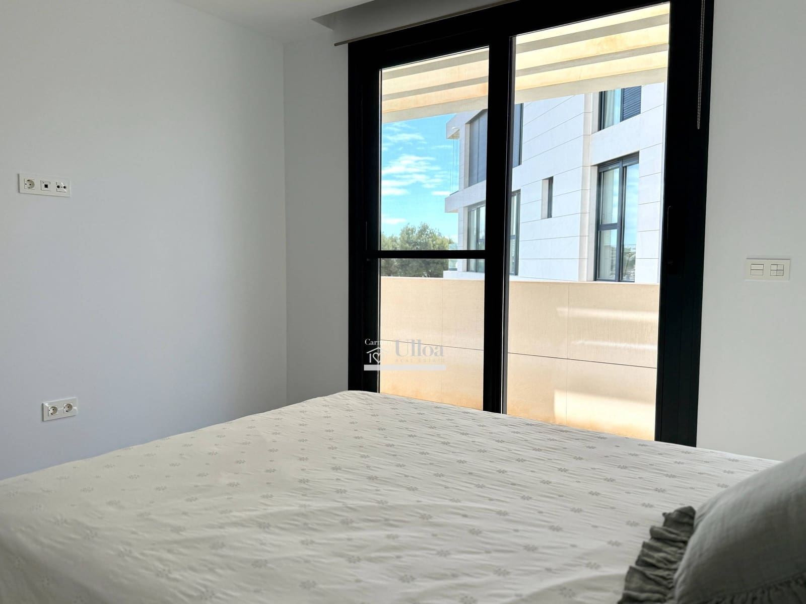 3 bedroom Villa for sale in Alicante / Alacant city with pool garage - € 1,175,000 (Ref: 8905616)