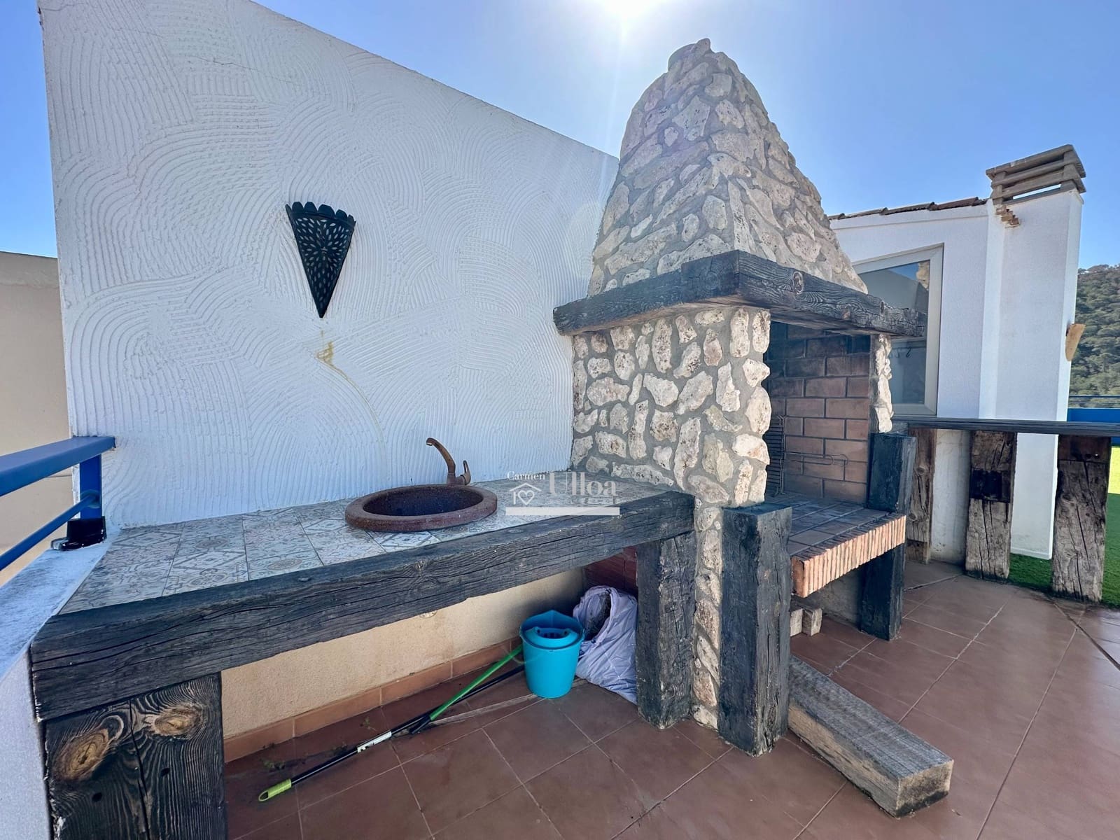 2 makuuhuone Kattohuoneisto myytävänä paikassa La Villajoyosa / Vila Joiosa mukana uima-altaan 
autotalli - 350 000 € (Ref: 8928794)