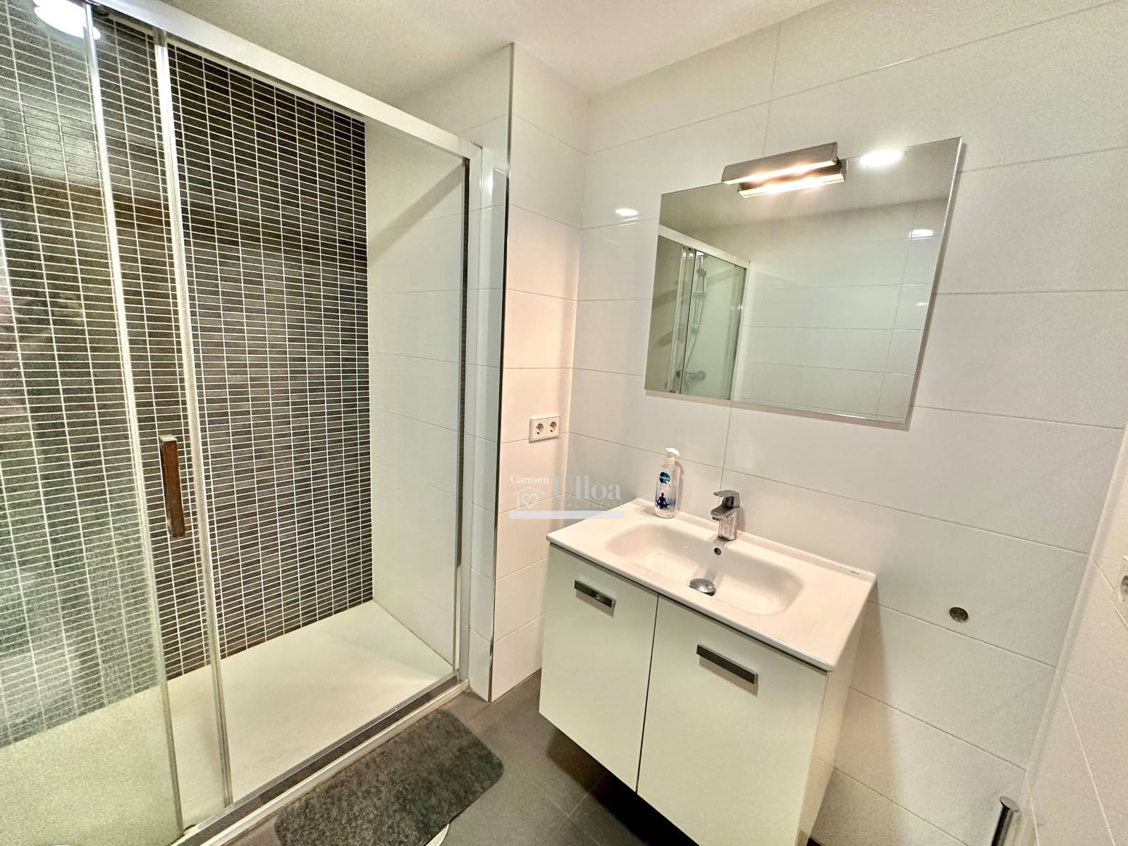 4 bedroom Flat for sale in Alicante / Alacant city - € 670,000 (Ref: 8946759)