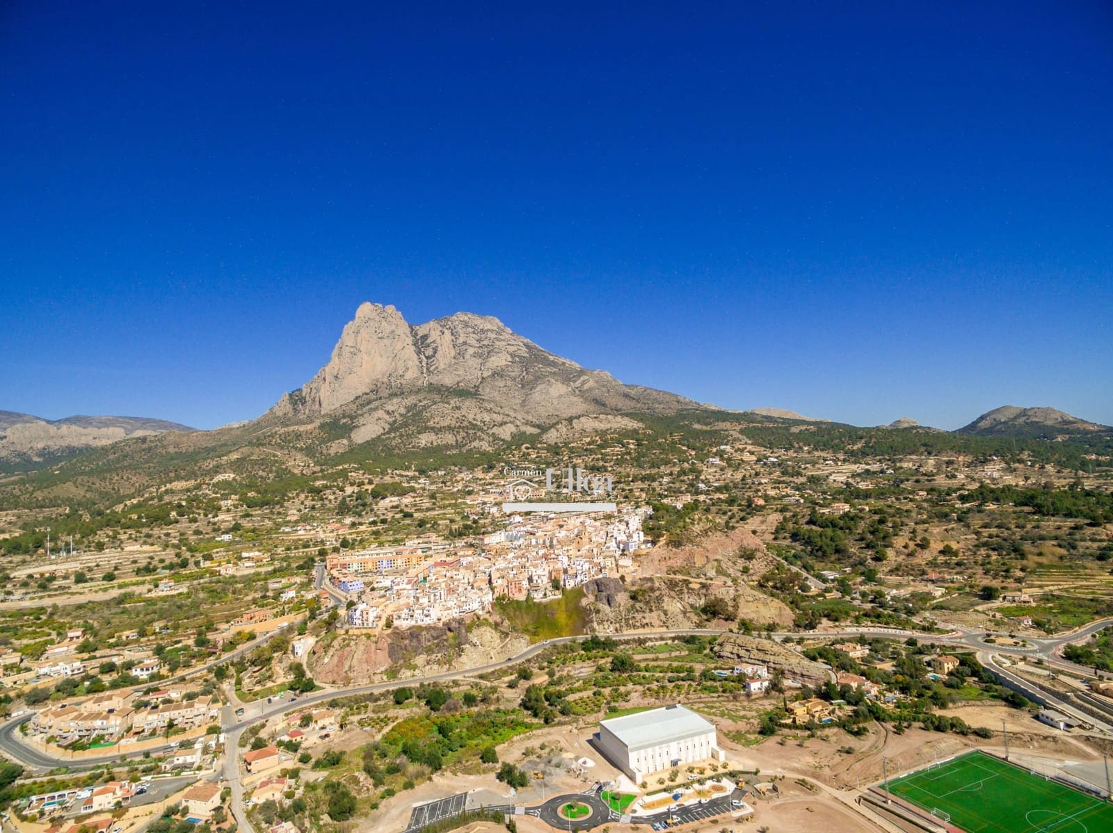 3 bedroom Villa for sale in Finestrat with garage - € 599,000 (Ref: 8946760)