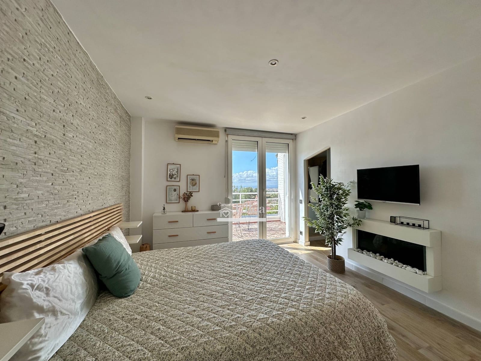 4 slaapkamer Villa te koop in Elche / Elx met zwembad garage - € 750.000 (Ref: 8960256)